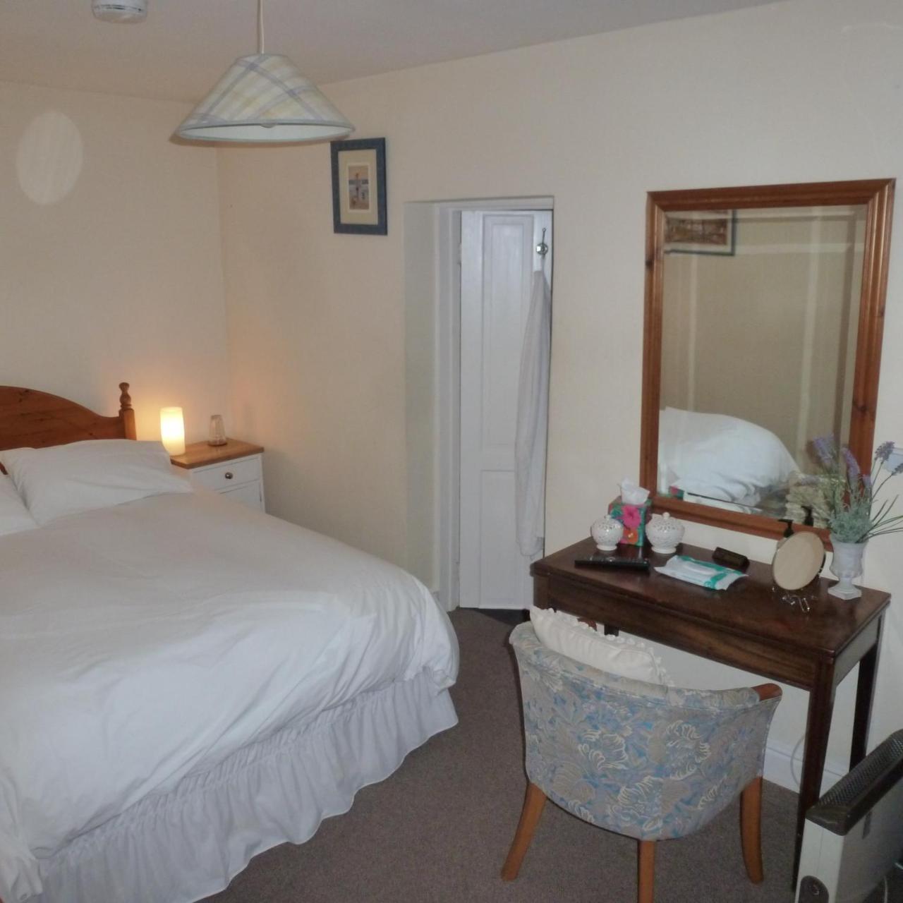 Bed and Breakfast The Garden House Grittleton Esterno foto