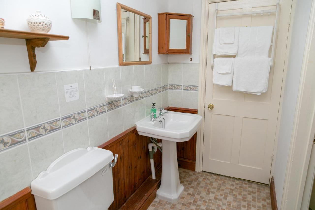 Bed and Breakfast The Garden House Grittleton Esterno foto